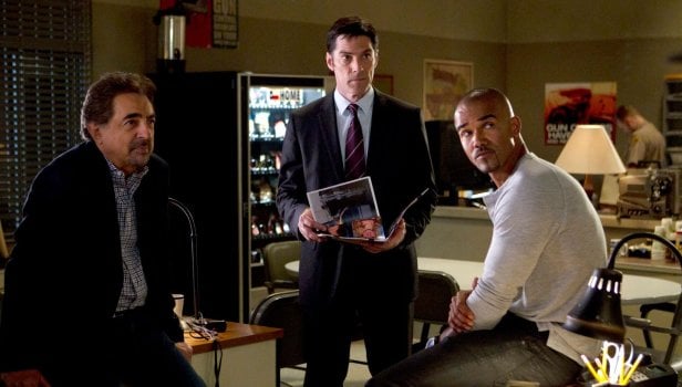 Esprits criminels Saison 9 Épisode 24 - Anges déchus
