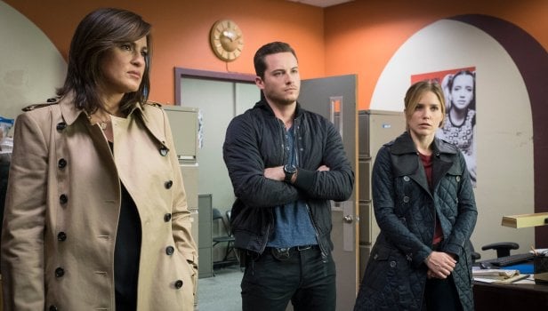 New York Unité Spéciale Saison 16 Épisode 2 - Tombé en disgrâce