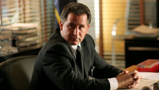 FBI : portés disparus Saison 5 Épisode 18 - Connexions