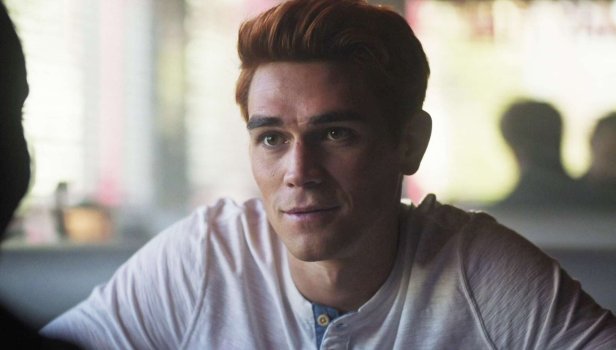 Riverdale Saison 3 Épisode 13 - Chapitre quarante-huit : Requiem pour un poids welter