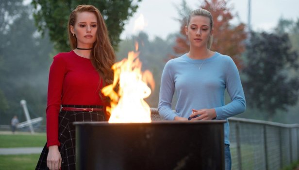 Riverdale Saison 1 Épisode 3 - Chapitre trois : Autre