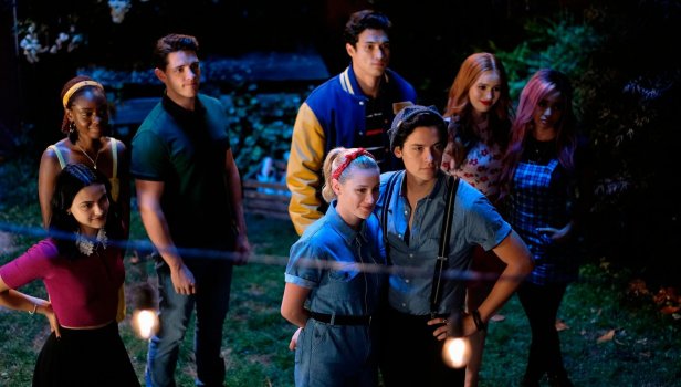 Riverdale Saison 4 Épisode 1 - Chapitre cinquante-huit : Hommage