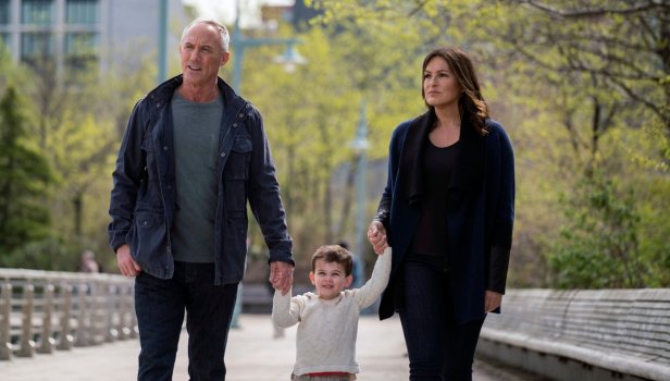 New York Unité Spéciale Saison 17 Épisode 23 - L'heure des départs
