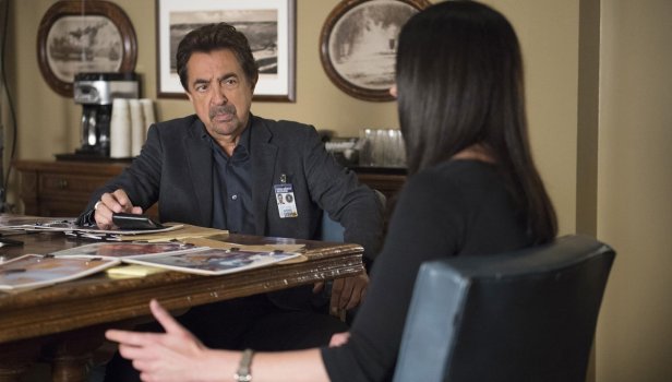 Esprits criminels Saison 12 Épisode 5 - Un pour tous