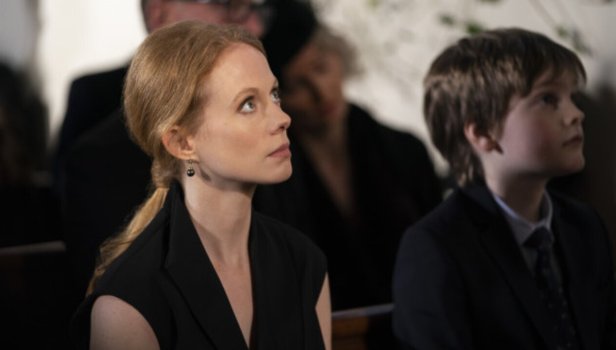 Quatre mariages et un enterrement Saison 1 Épisode 4 - Un seul être vous manque