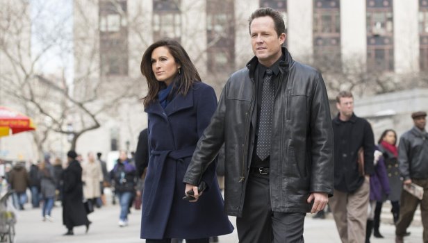 New York Unité Spéciale Saison 14 Épisode 17 - La ligne jaune