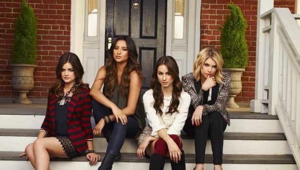 Pretty Little Liars Saison 5 Épisode 1 - Fuir New York