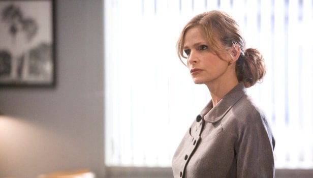 The Closer : L.A. enquêtes prioritaires Saison 6 Épisode 10 - La folie des grandeurs