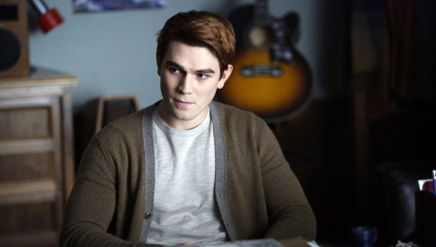 Riverdale Saison 1 Épisode 12 - Chapitre douze : Anatomie d'un meurtre