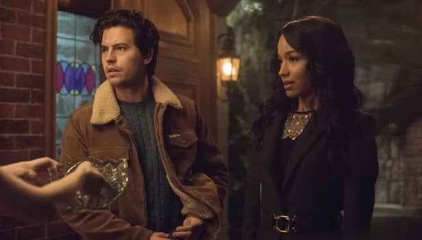 Riverdale Saison 5 Épisode 8 - Chapitre quatre-vingt-quatre : Soirée trousseaux