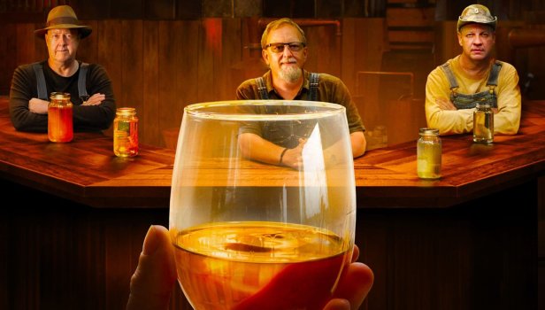 Alcool de contrebande : le meilleur distillateur - saison 2 ...