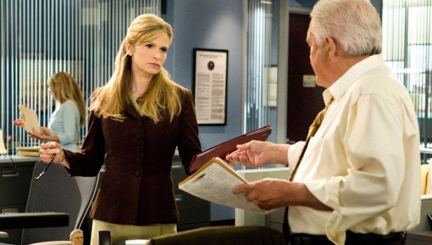 The Closer : L.A. enquêtes prioritaires Saison 6 Épisode 8 - Zone de guerre